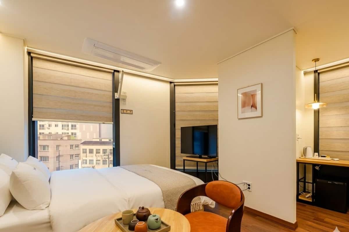 أغطية فراش متميزة وواي فاي مجانًا وملاءات أسرّة