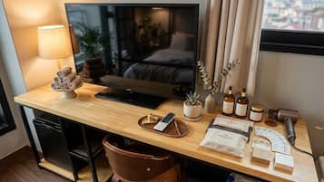 Premium bedding, free WiFi, bed sheets, wheelchair access