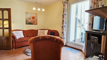 TV, DVD player, stereo