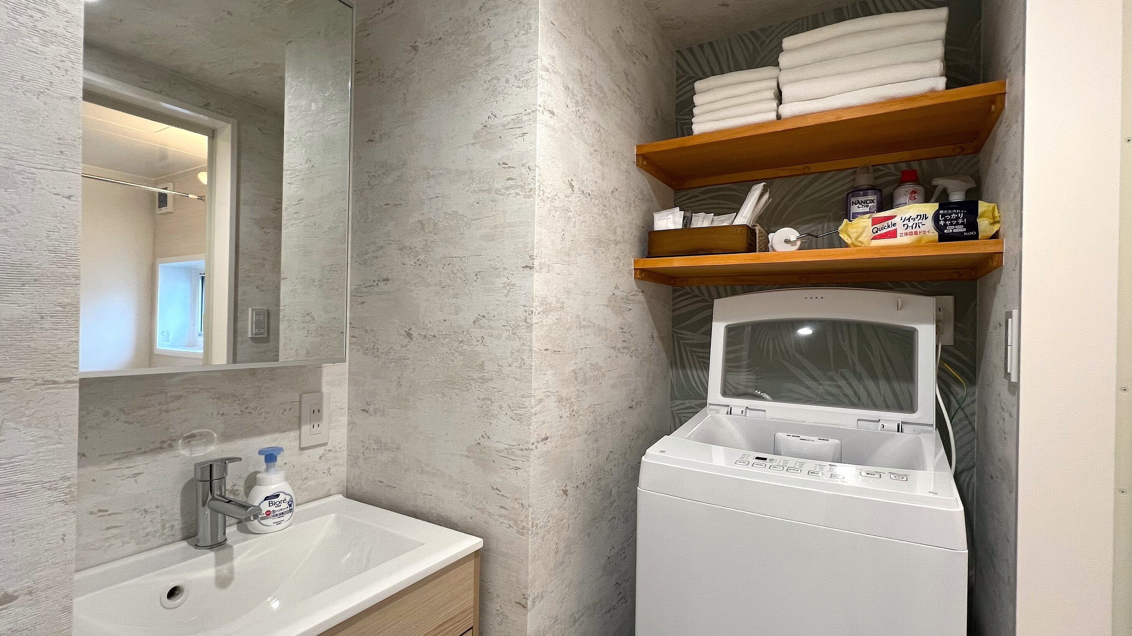 Family Villa, Ocean View | Bathroom | Separate bathtub and shower, hair dryer, towels, soap