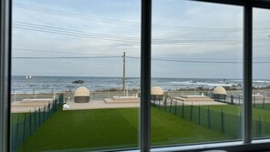 Vila Keluarga, pemandangan samudra | Pemandangan dari kamar