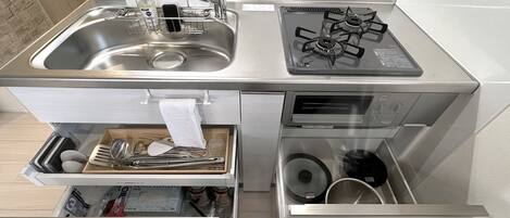 Basic Villa, Non Smoking, Ocean View | Private kitchen | Mini-fridge, microwave, stovetop, cookware/dishes/utensils