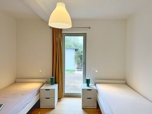 3 bedrooms, WiFi, bed sheets