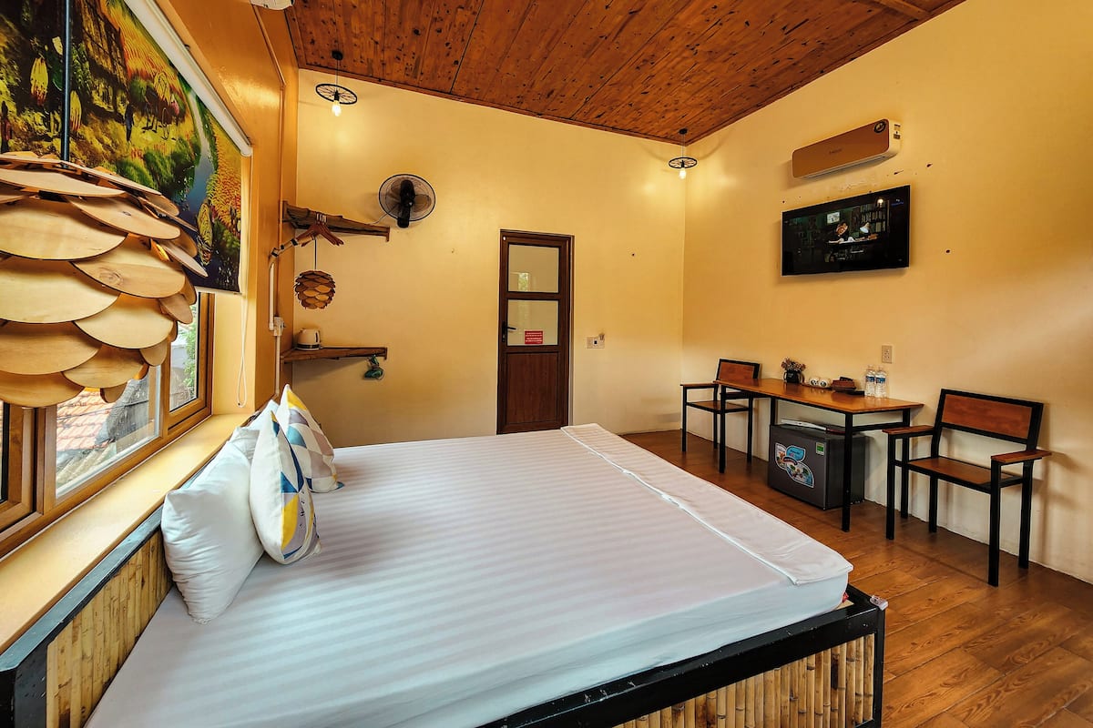 Double Room, Balcony, Mountain View