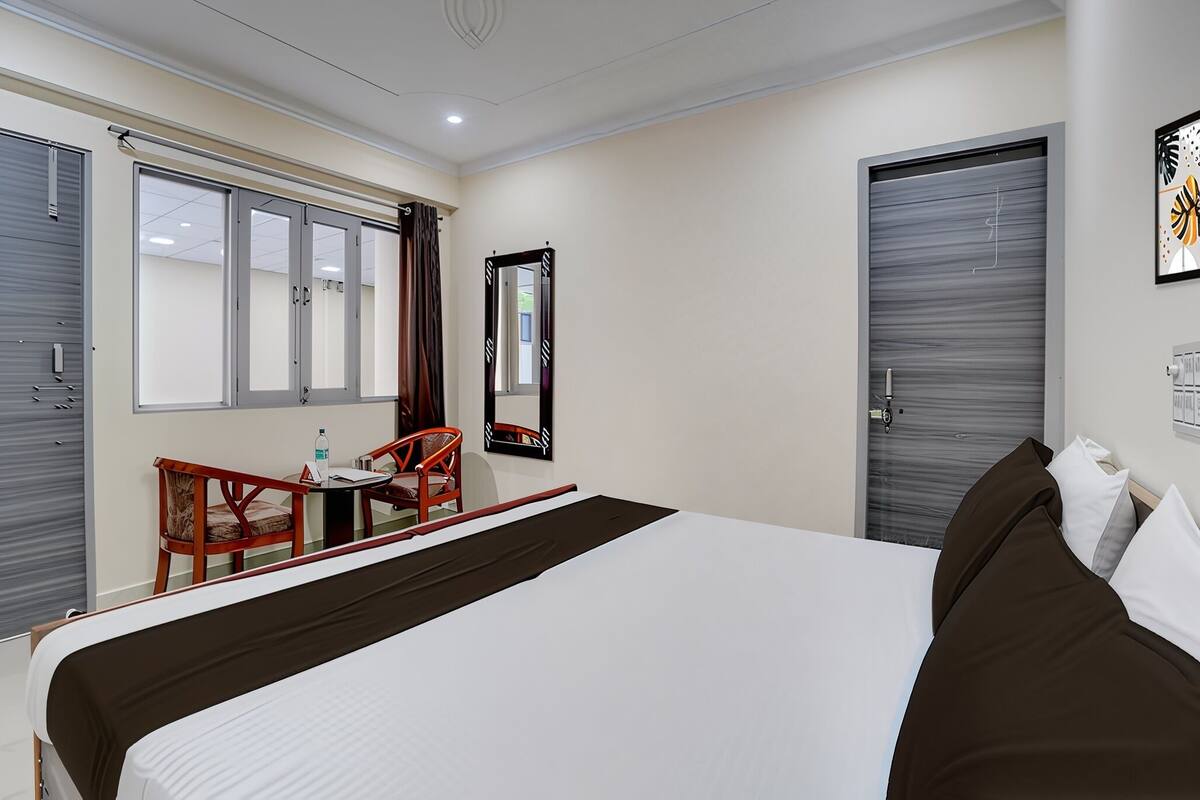 Classic Studio Suite, Balcony, City View
