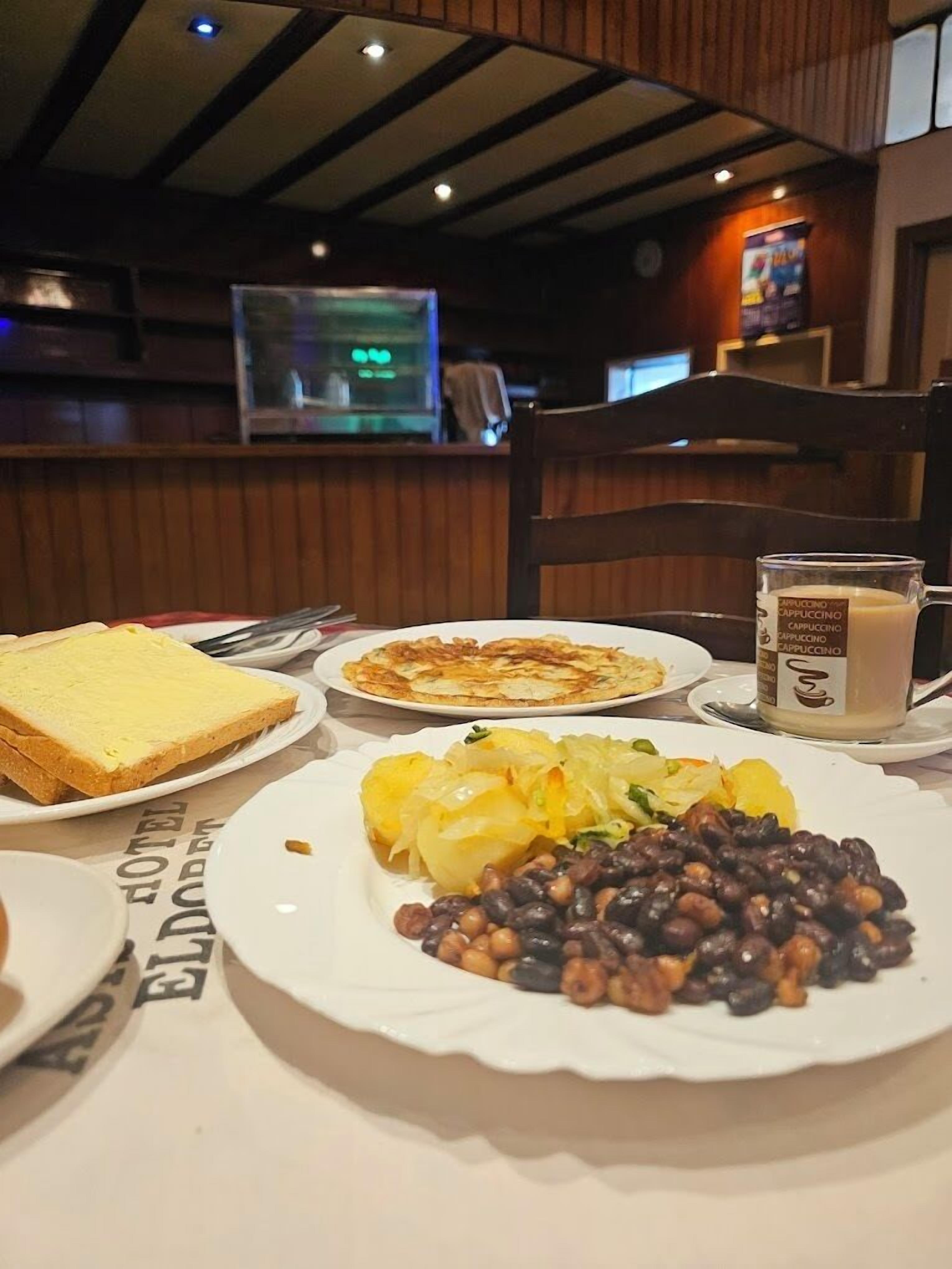 Desayuno continental incluido todos los días