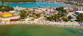 Villa Yana with Pool and Sea View