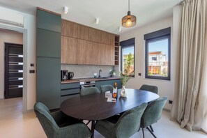 Family Villa, Multiple Bedrooms (Villa Emma With Pool and sea view) | Private kitchen | Fridge, oven, stovetop, dishwasher - Villa Emma With Pool and sea view (Medulin)