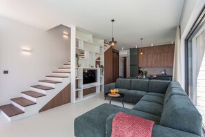 Family Villa, Multiple Bedrooms (Villa Emma with Pool and Sea View) | Living area | 21-inch flat-screen TV with cable channels - Villa Emma With Pool and sea view (Medulin)