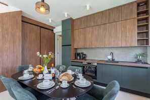 Private kitchen - Villa Emma With Pool and sea view (Medulin)