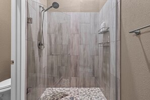Hair dryer, towels - Stylish Church Conversion | Walk to LoHi (Denver)