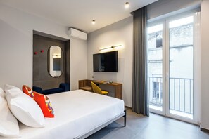 Apartemen, 1 Tempat Tidur Queen dengan tempat tidur Sofa, balkon | Meja kerja, setrika/meja setrika, dan Wi-Fi gratis