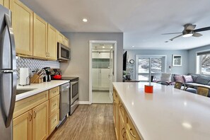 Condo, 1 Bedroom, Kitchen, Garden View | Private kitchen | Mini-fridge, microwave, oven, cookware/dishes/utensils