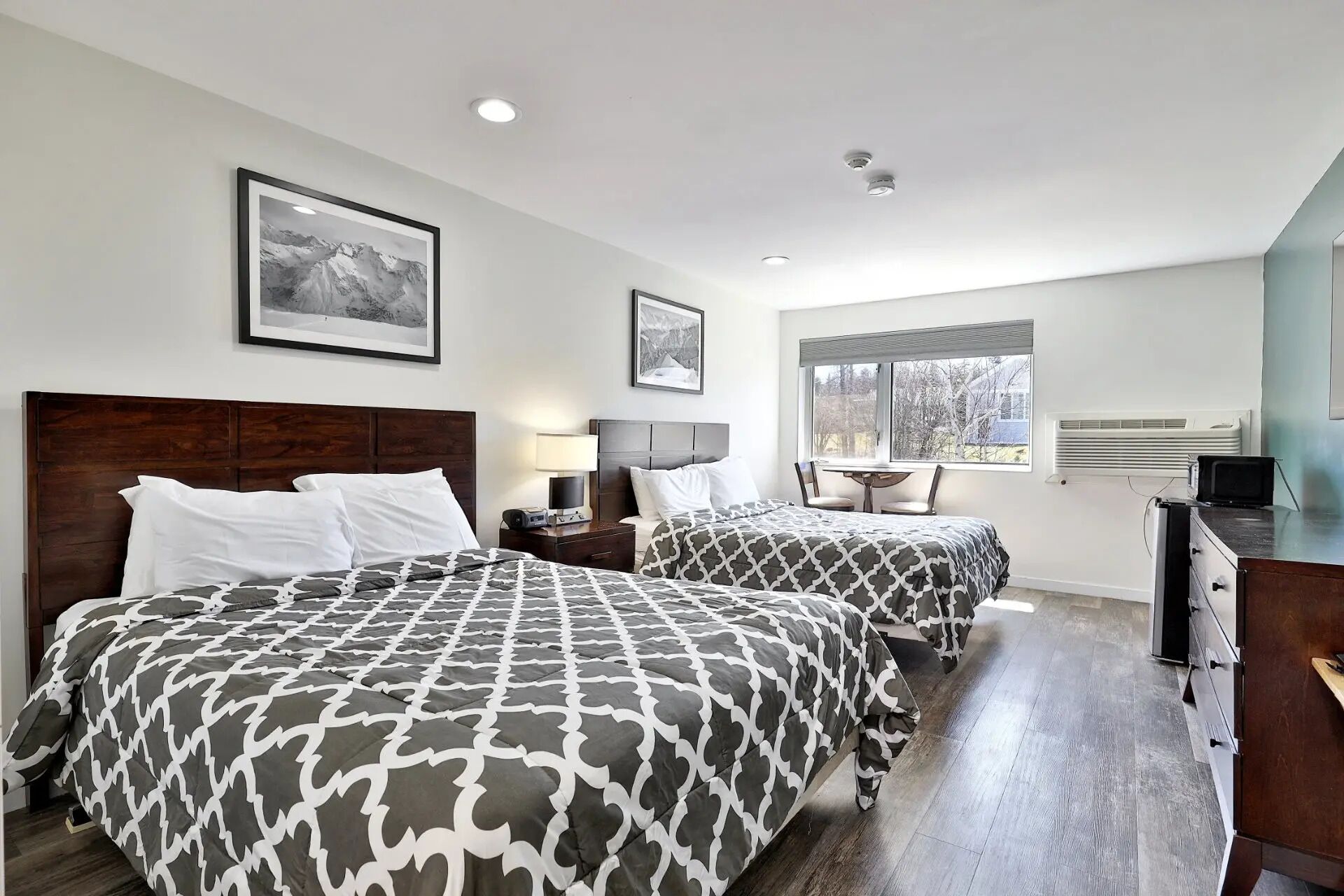 Studio, vue jardin | Vue de la chambre