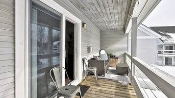 Lejlighed - 1 soveværelse - køkken - udsigt til have | Terrasse/gårdhave