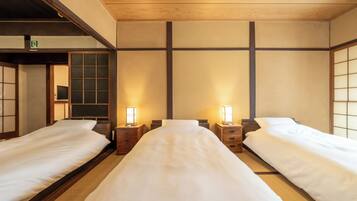 Traditional Villa, 4 Bedrooms, Private Bathroom, Courtyard View | Desk, laptop workspace, blackout curtains, soundproofing