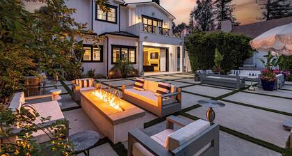 Otis Ave - Modern Farmhouse Retreat w/ Pool, Spa & Luxe Interiors