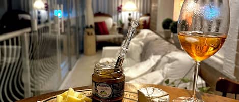 3 chambres, fer et planche Ă repasser, Wi-Fi, draps fournis