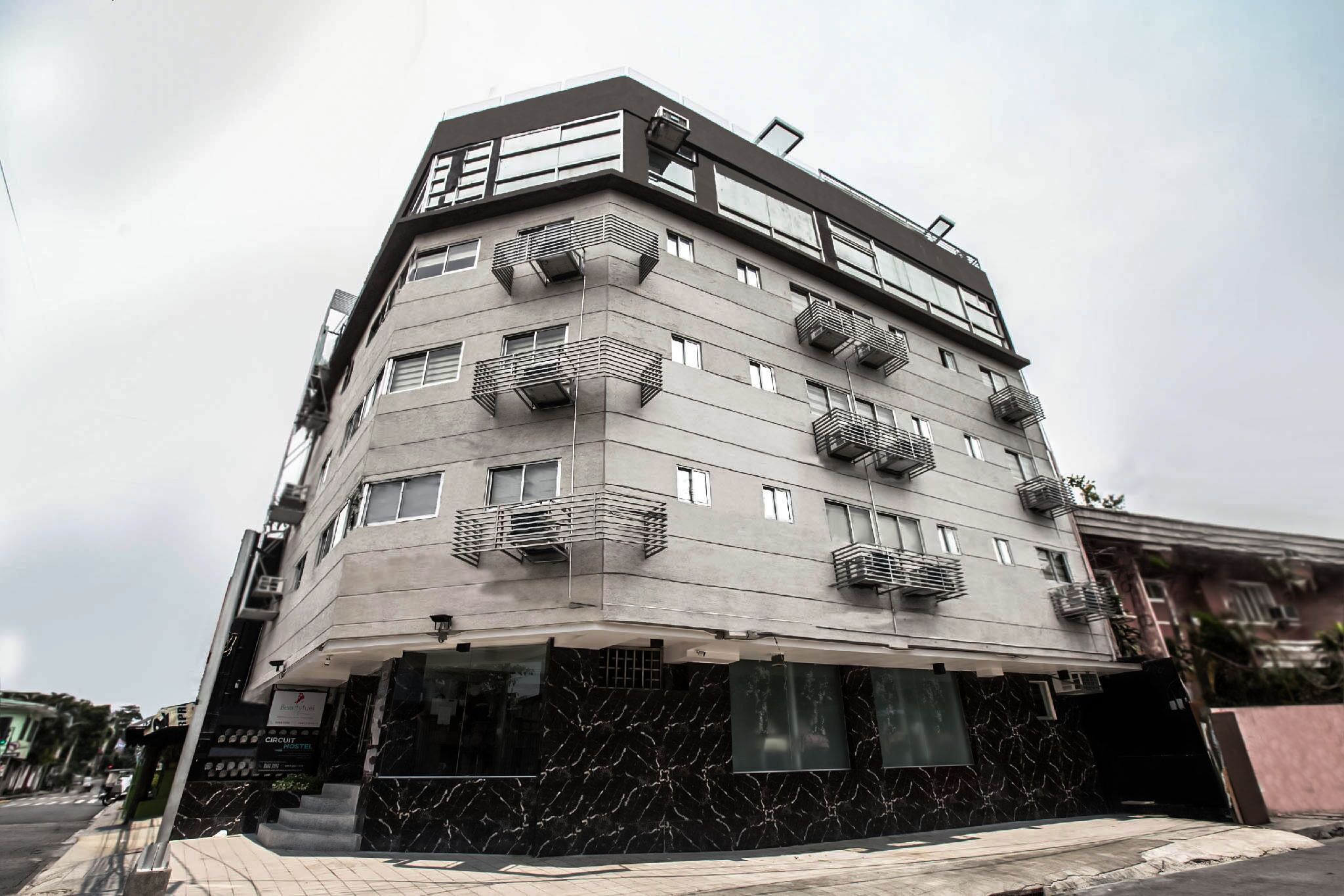 Bagian depan properti