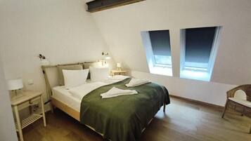 3 Schlafzimmer, Reisekinderbett, kostenloses WLAN, BettwÀsche