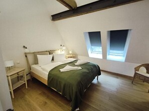 3 chambres, lit parapluie, Wi-Fi gratuit, draps fournis