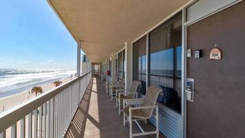 Appartement, 1 slaapkamer, uitzicht op zee | Terras