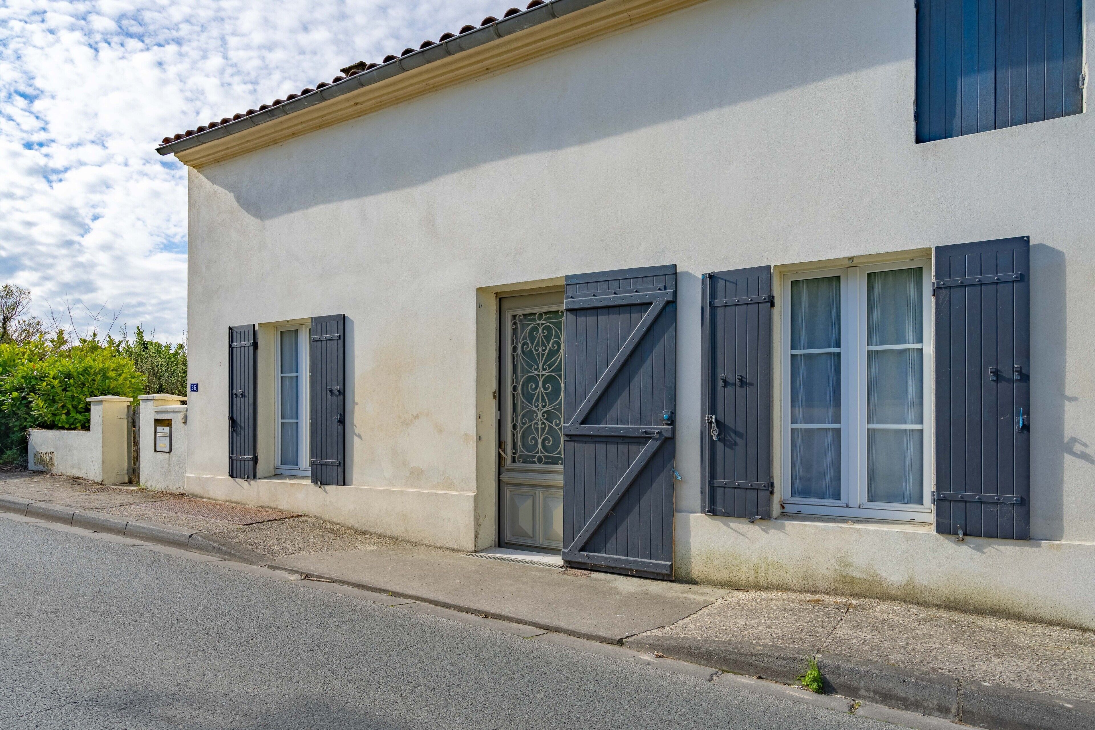 Exterior detail