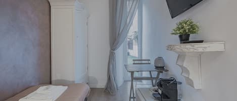 1 bedroom, iron/ironing board, Internet, bed sheets