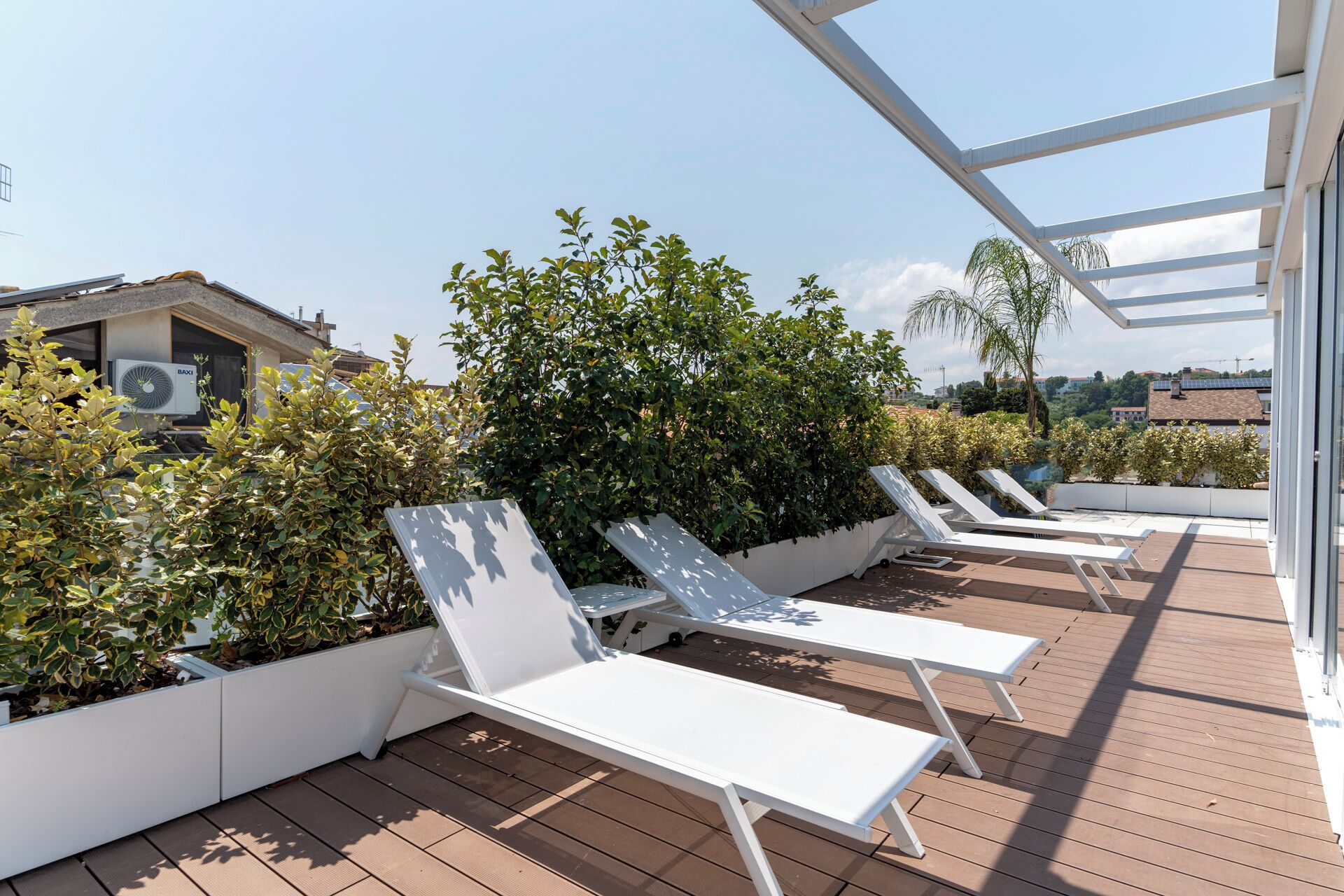 บริเวณภายนอก