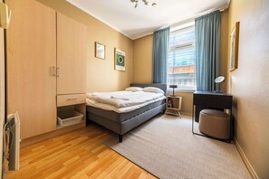 4 chambres, bureau, fer et planche à repasser, Wi-Fi