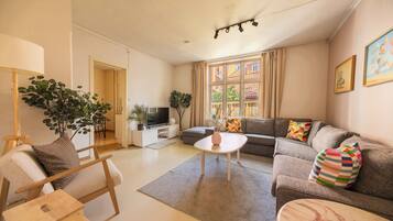 Televisie en een kantoor