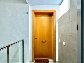 Apartment | Reception