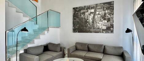 Apartment | Living room