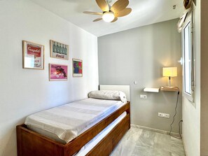 Apartment | 3 bedrooms, iron/ironing board, bed sheets - Apartment in Poblado Golf Near Playa Serena (Roquetas de Mar)