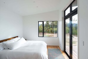 2 bedrooms, bed sheets