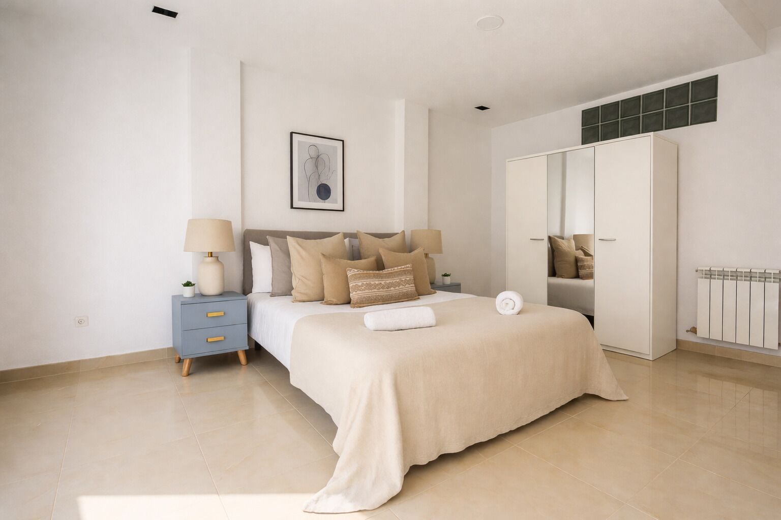 Apartment | Iron/ironing board, free WiFi