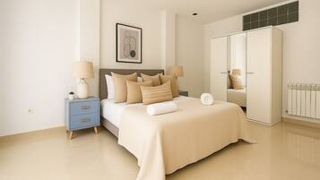 Iron/ironing board, free WiFi