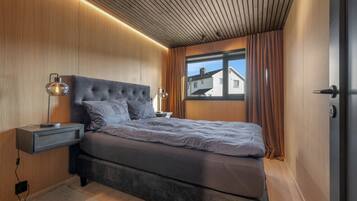 5 chambres, bureau, fer et planche Ă repasser, Wi-Fi