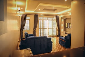 Comfort Apartment, Garden View | Living area