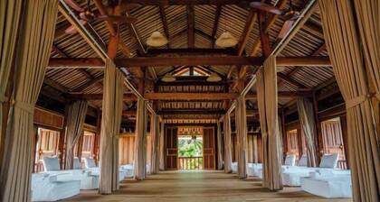 Anans Ecolodge Tours & Motorbikes Rental