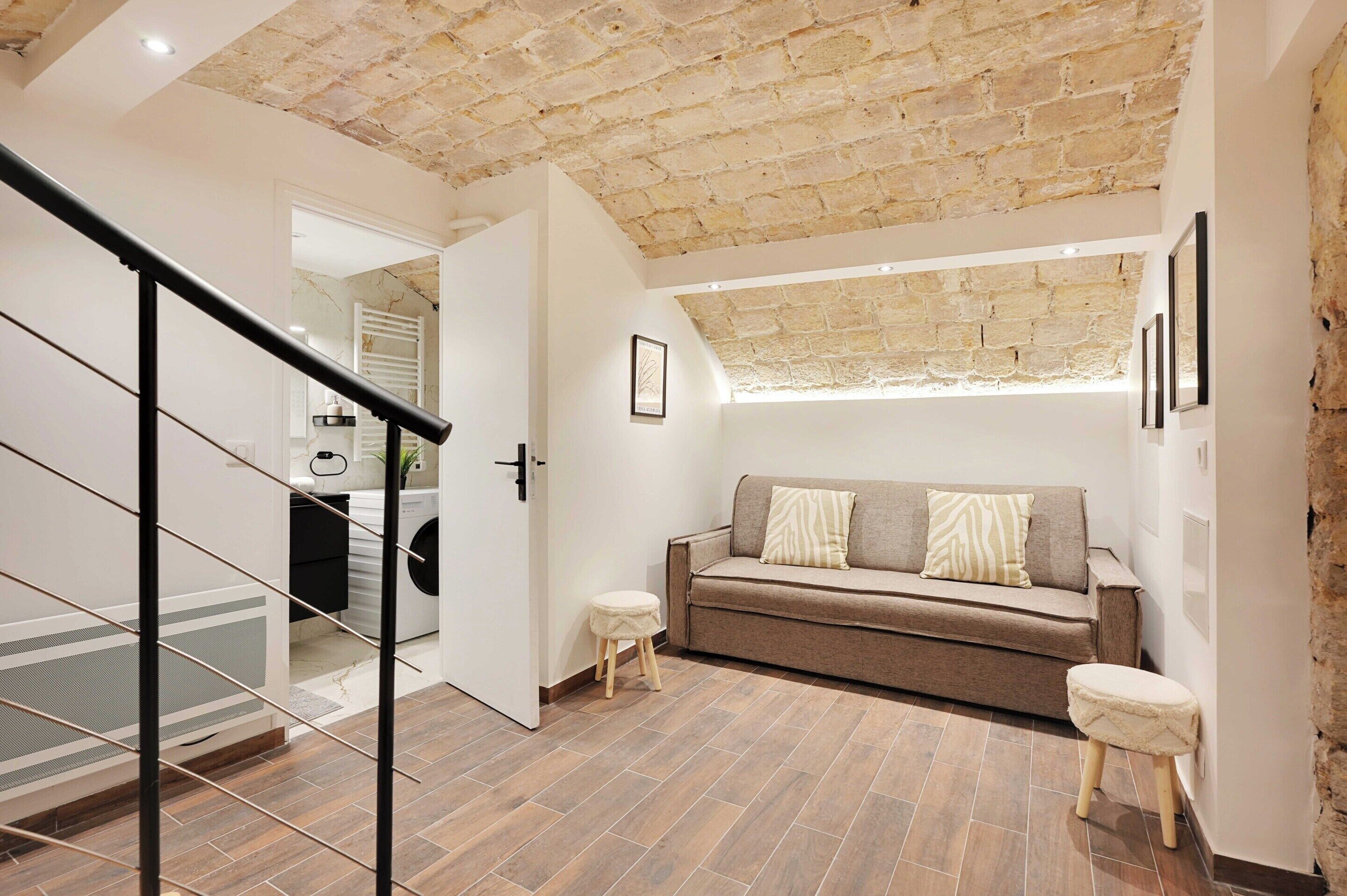 Apartment | Living area