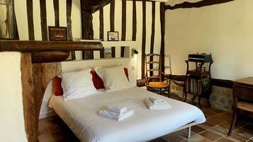 4 chambres, fer et planche Ă repasser, Wi-Fi gratuit