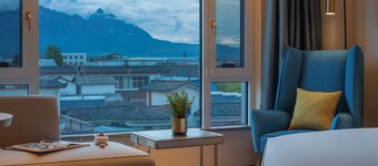 Lijiang Old Town Echarm Plus Hotel