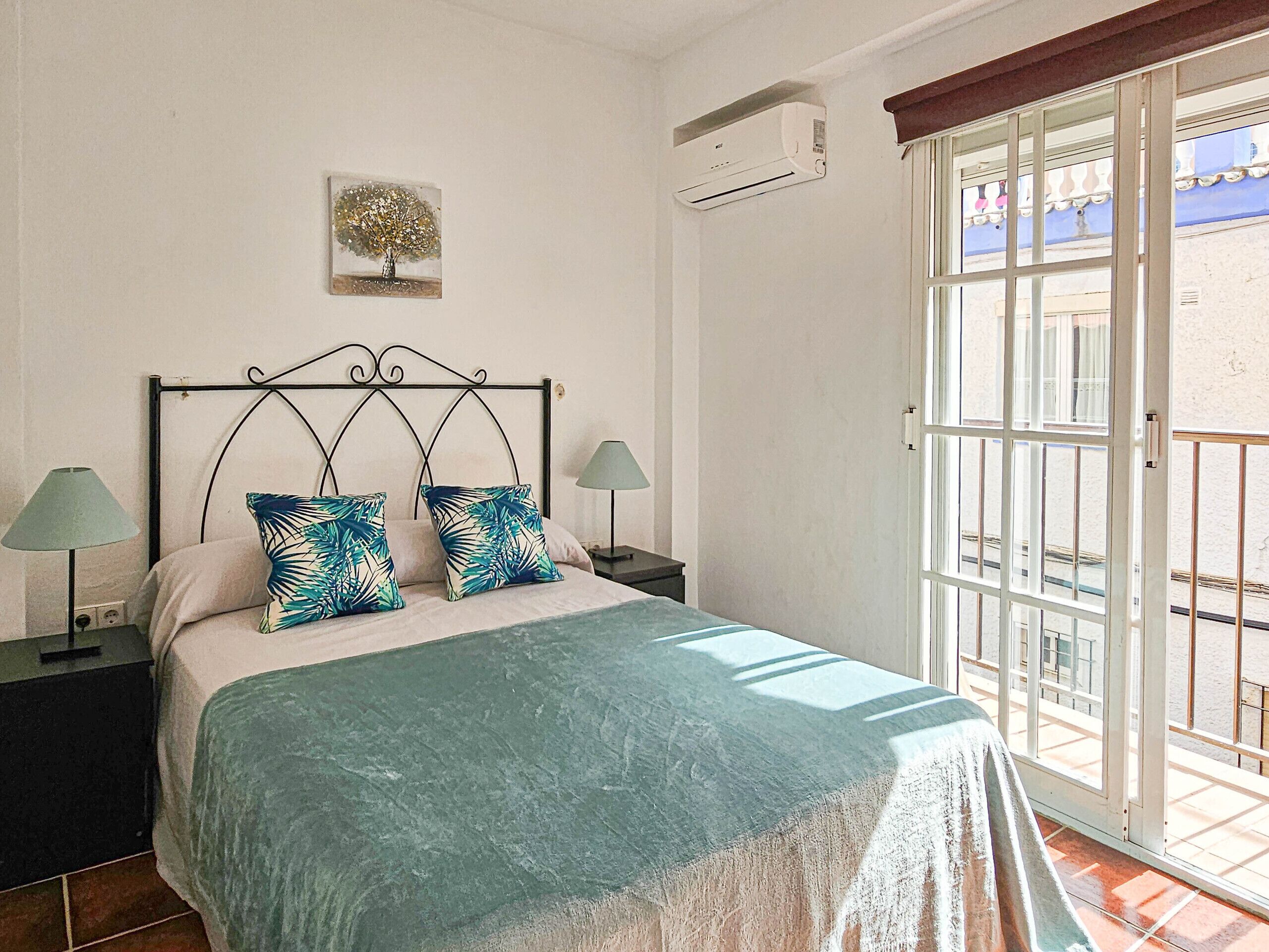 1 bedroom, iron/ironing board, free WiFi