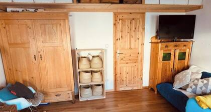 Room in the house for rent, bathroom, living room, garden and kitchen for shared use,