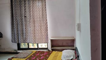 Habitación estándar | Camas extra, wifi gratis y ropa de cama