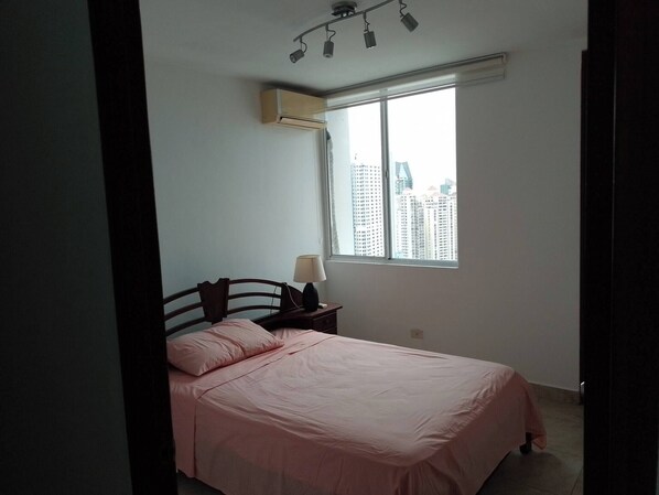 Shared Dormitory, 3 Bedrooms, Accessible, Smoking | 3 bedrooms