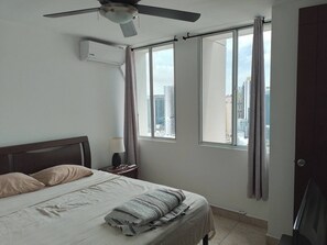 Shared Dormitory, 3 Bedrooms, Accessible, Smoking