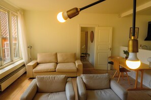 TV - Affordable apartment in the city center of Copenhagen, 5 minutes to Nyhavn! (København)