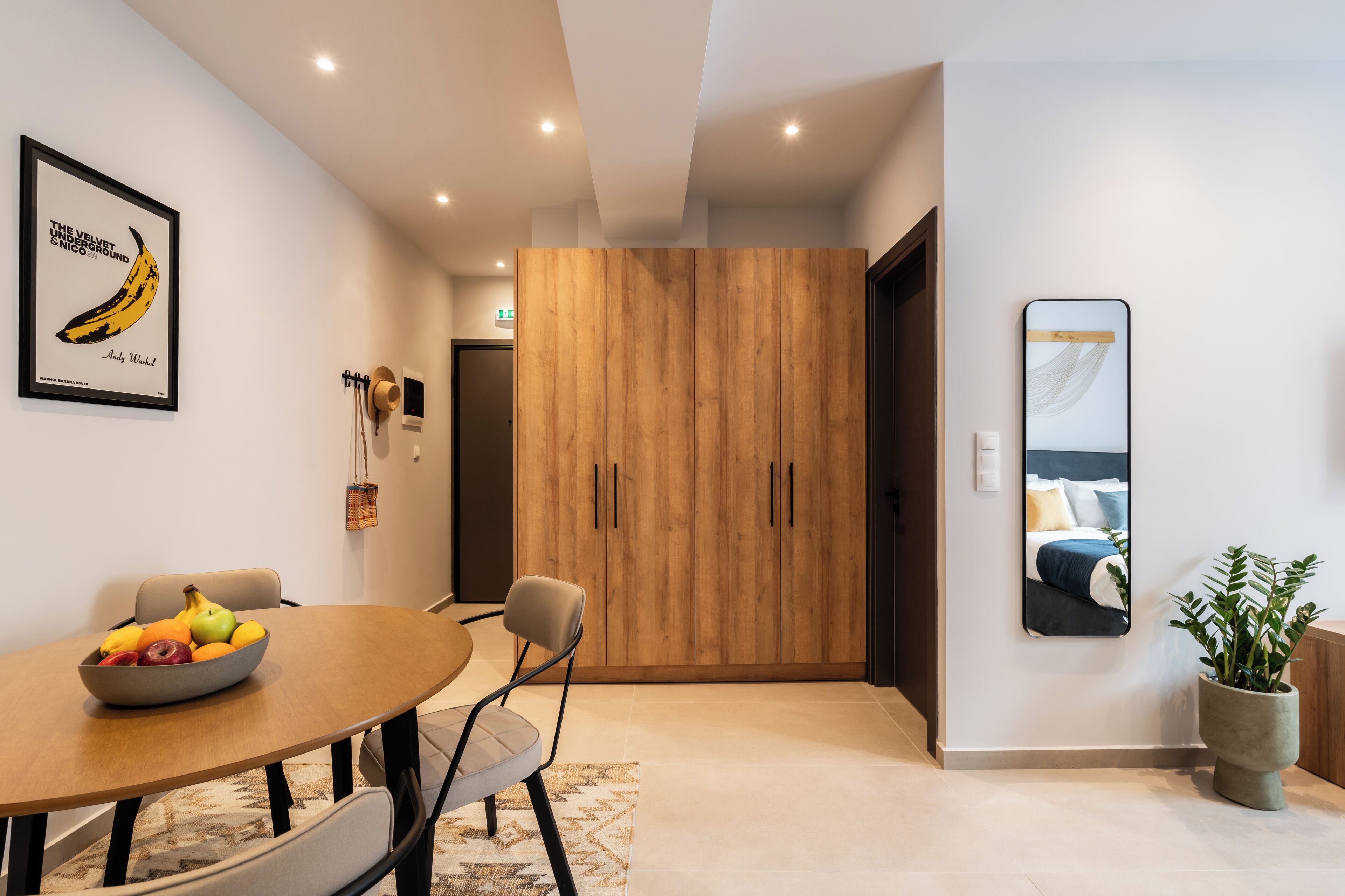 Grand Apartment, 2 Queen Beds | Laptop workspace, blackout curtains, soundproofing, travel cot